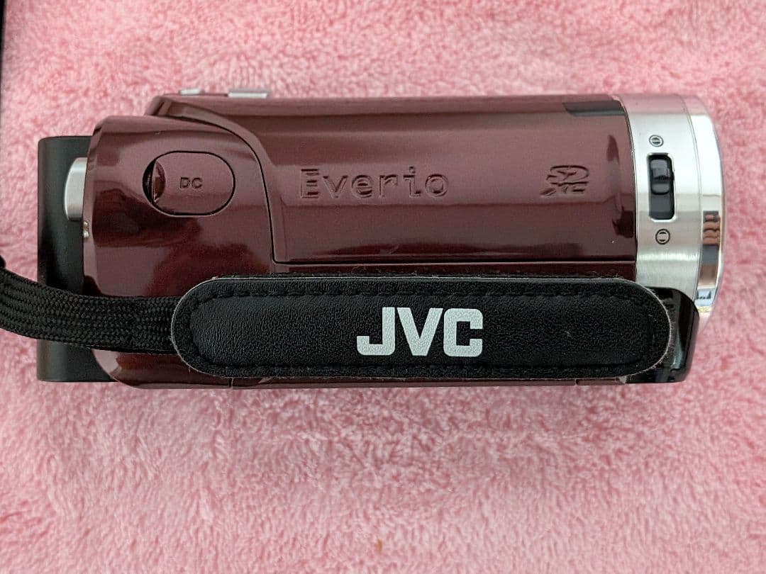 超美品　 JVC FULL HD ビデオカメラ 40倍ズーム