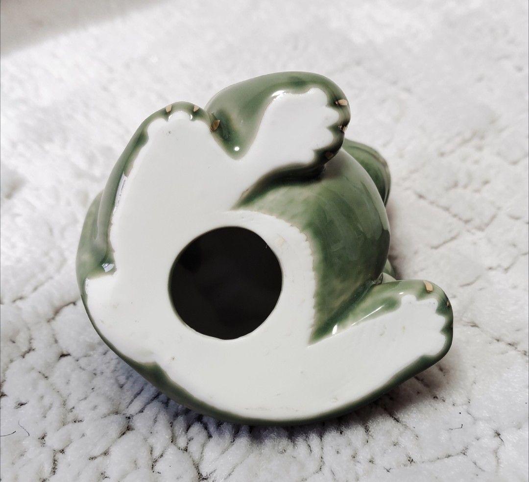 【美品】青磁 招き猫 左手 金彩 陶器 まねきねこ 縁起物 レトロ 希少レア