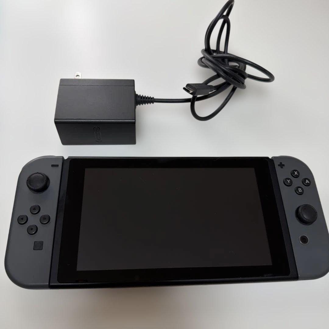 NintendoSwitch グレー本体　ニンテンドースイッチ