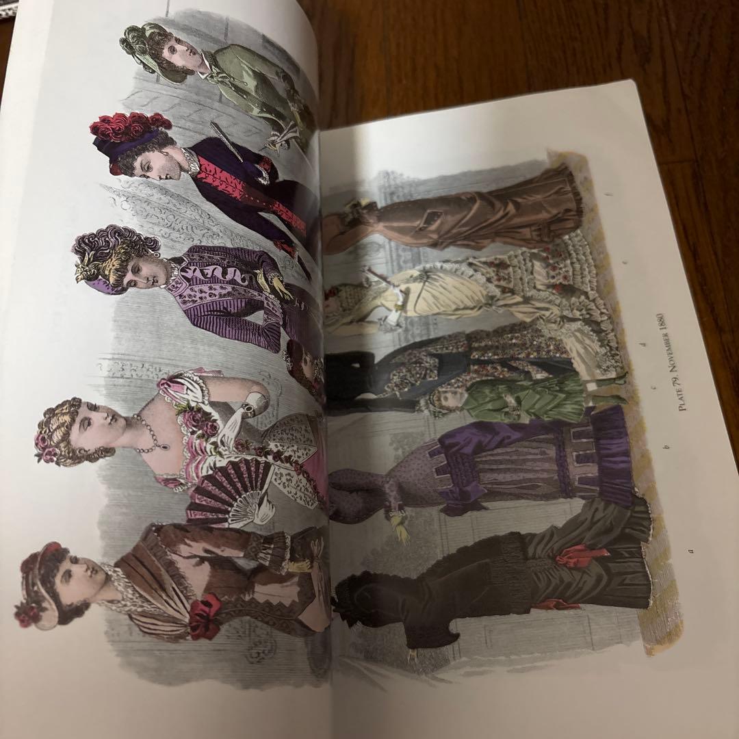 アート・デザイン・音楽 80 Godey's Full-Color Fashion Plates