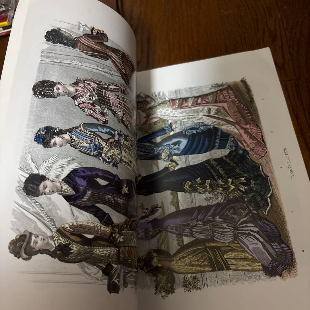 アート・デザイン・音楽 80 Godey's Full-Color Fashion Plates