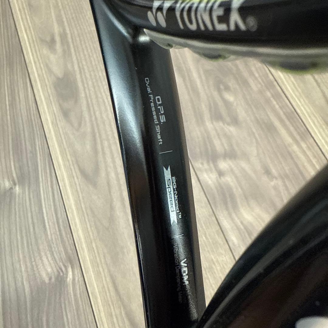 YONEX EZONE 100 テニスラケット G1