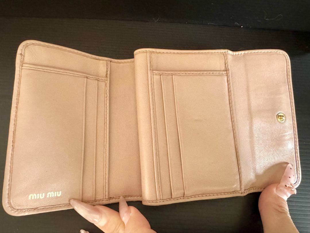 m*m様 miu miu マテラッセ レザー財布