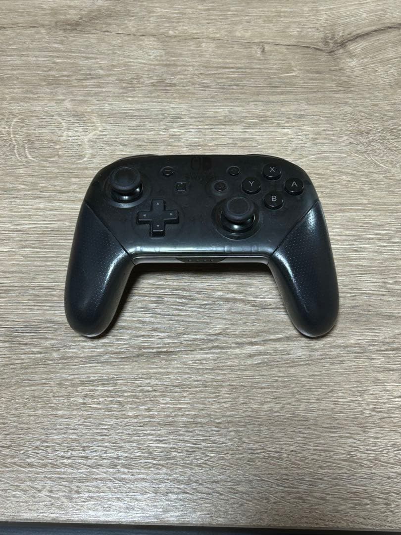 Nintendo Switch本体セット＋プロコン＋人気ソフト3本