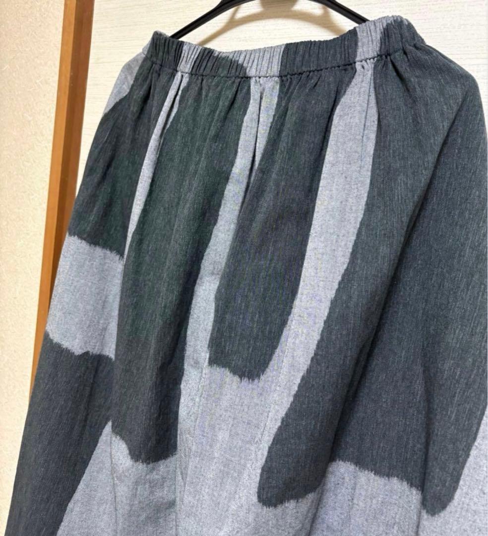 慈雨　アシメトリー　バルーンシルエット　ロング　スカート