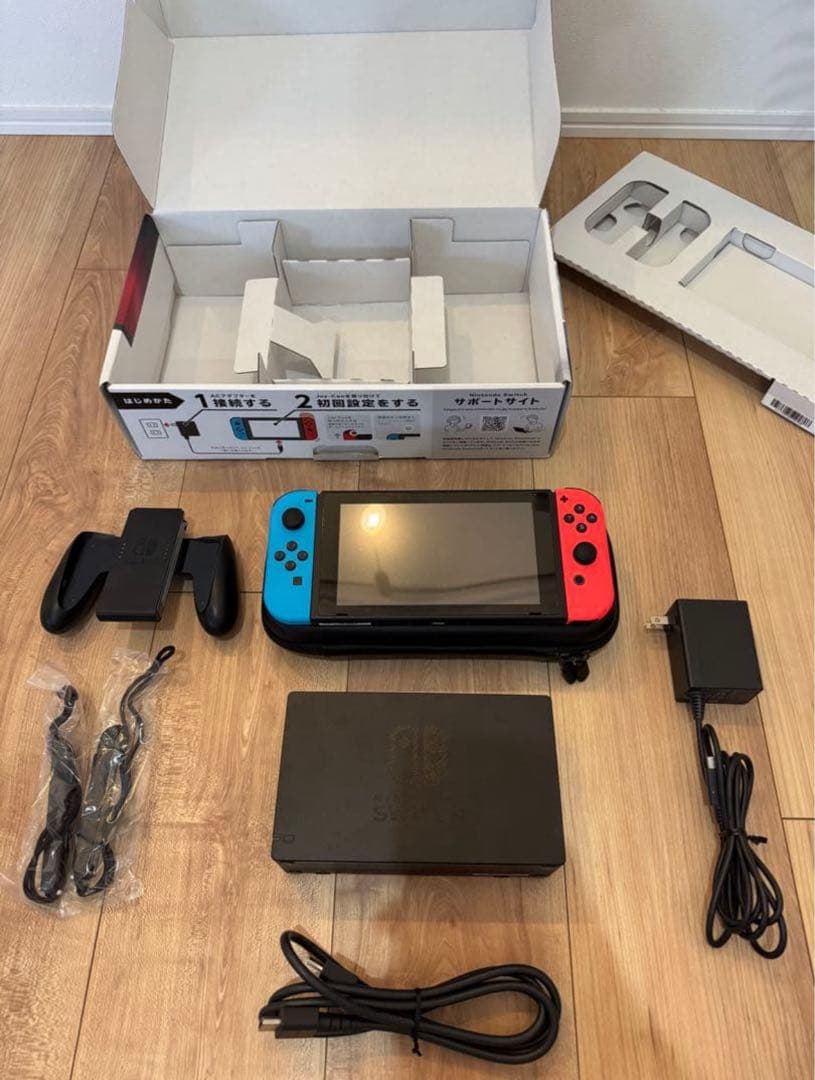 美品　Nintendo Switch 本体 ネオンブルー/ネオンレッド