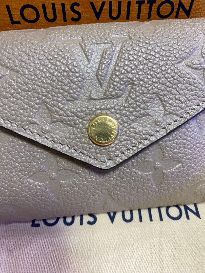 kirari様、専用LOUIS VUITTON ポルトフォイユ・ゾエ　現行モデル