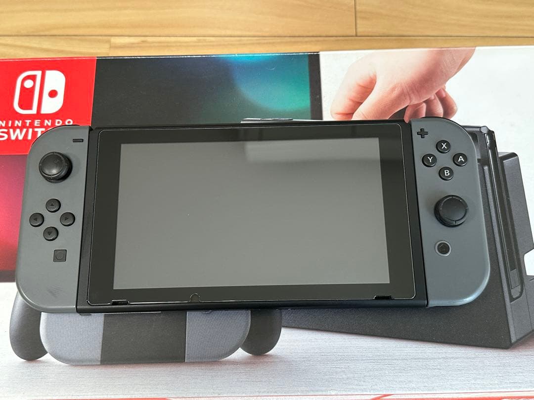 ゆ*ー様 Nintendo Switch本体、グレー、元箱付き