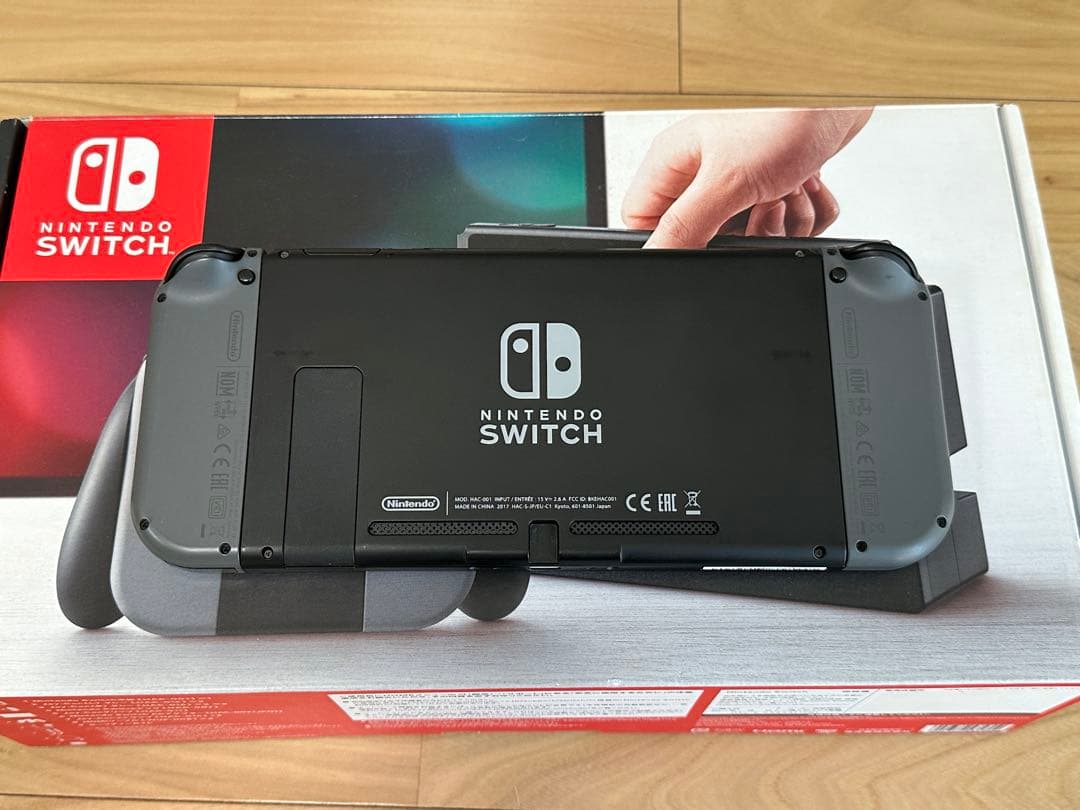 ゆ*ー様 Nintendo Switch本体、グレー、元箱付き