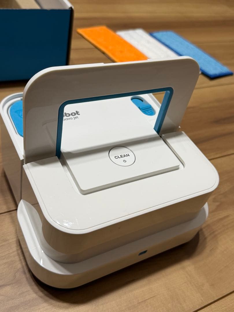 K*a様 iRobot Braava jet 240 本体とモップパッド⭐︎パッ