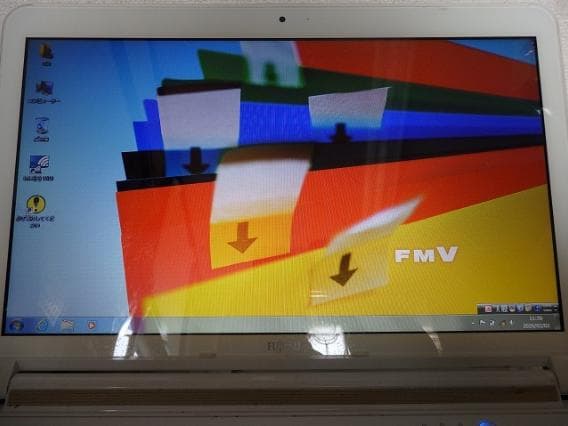 富士通 LIFEBOOK AH77/G　FMVA77GWZ