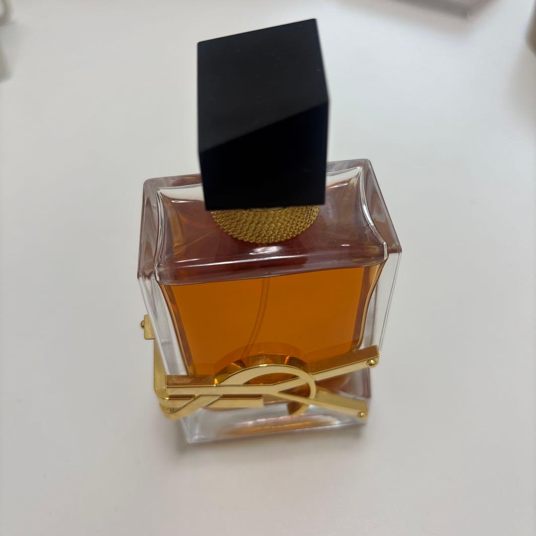 イブサンローラン　リブレ　オーデパルファム　アンタンス　50mL 箱付き