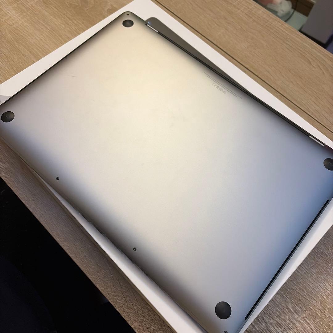 MacBookPro 16インチ 2019 i7 SSD 512GB
