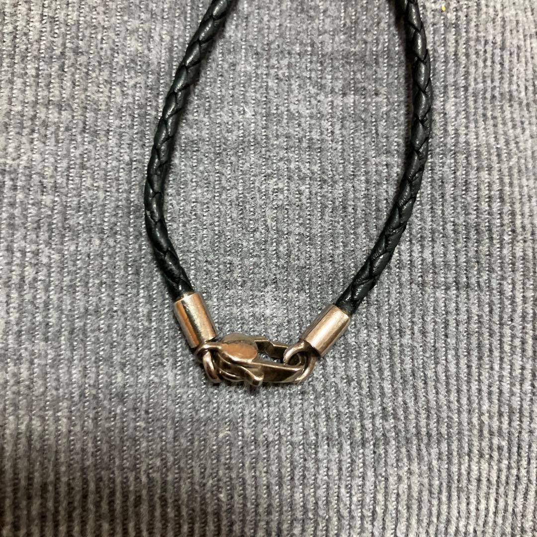 リリ　GUCCI レザーペンダントネックレス