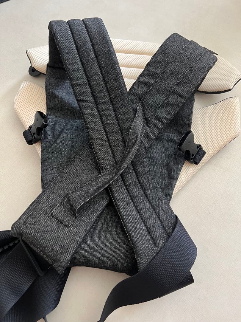 美品 ZERO CUSE BERRY 抱っこ紐 新生児 キューズベリー