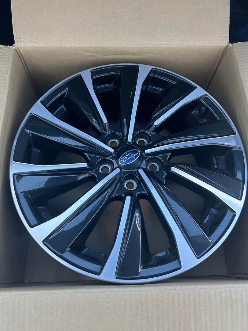 a*u様 ※値引可 LEVORG STI Sports（VN5） ホイール