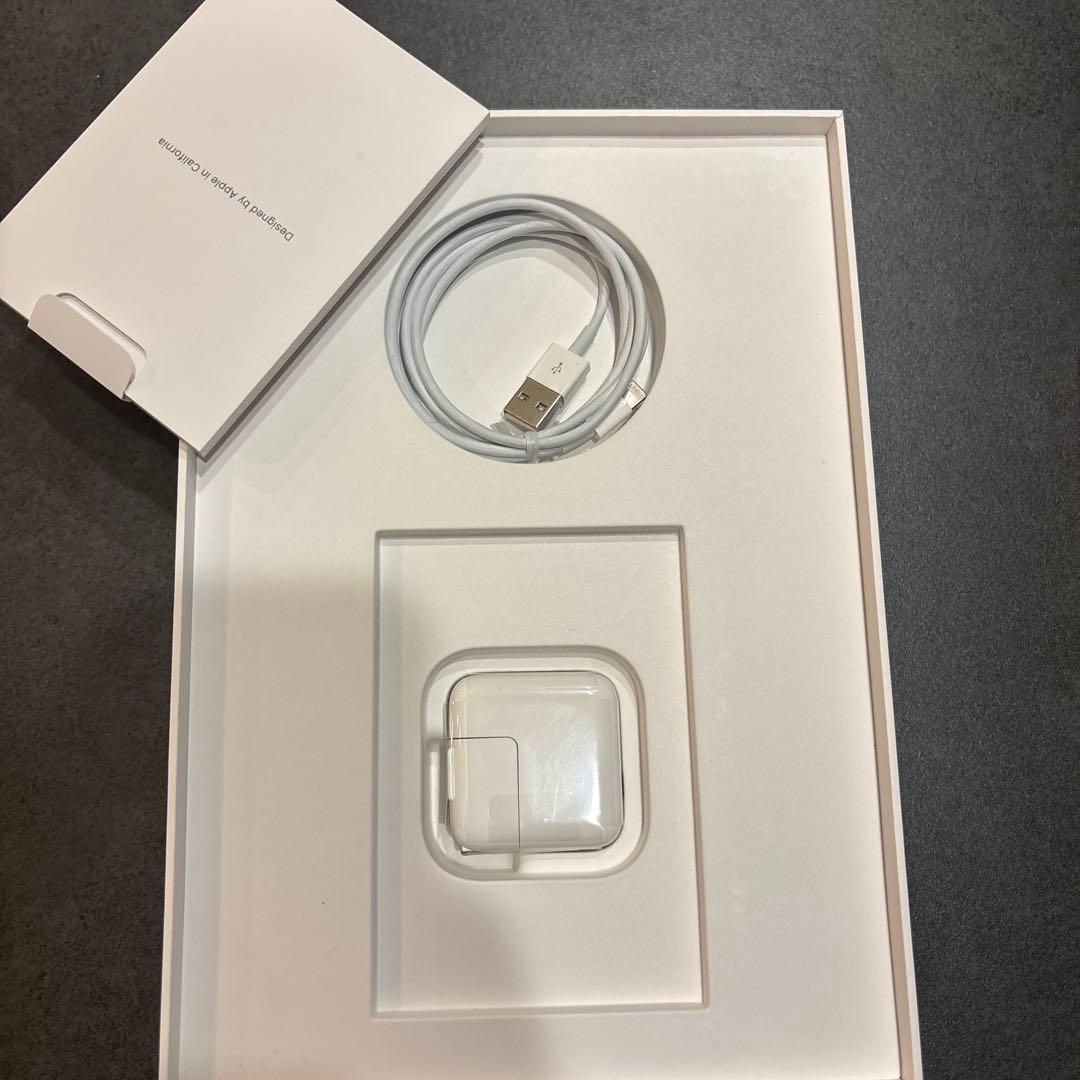【第6世代】iPad Wi-Fi+Cellular 32GB ピンク 充電器付