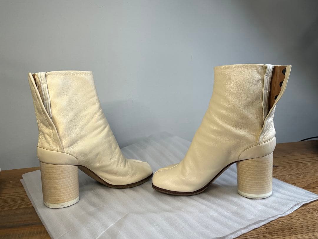 tabi boots ヴィンテージレザー　ホワイト35 22cm 裏張り済
