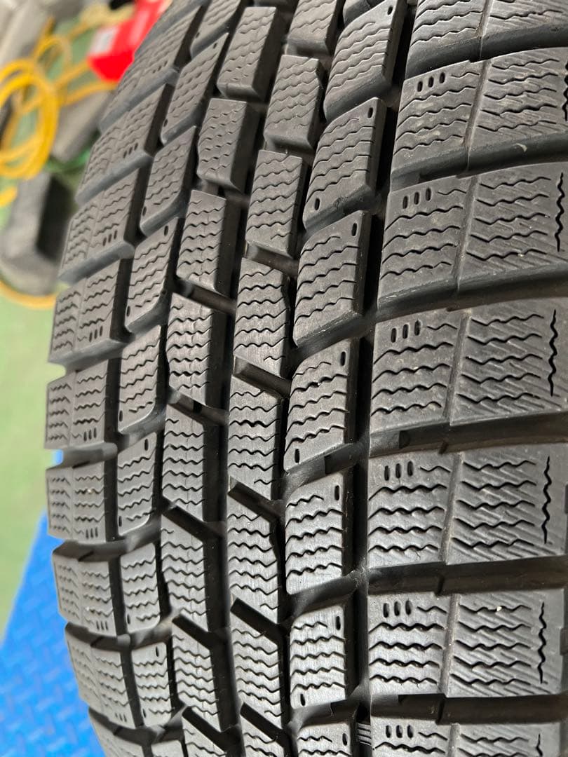 2020年製 バリ溝 グッドイヤー アイスナビ6 205/65R15 4本セット