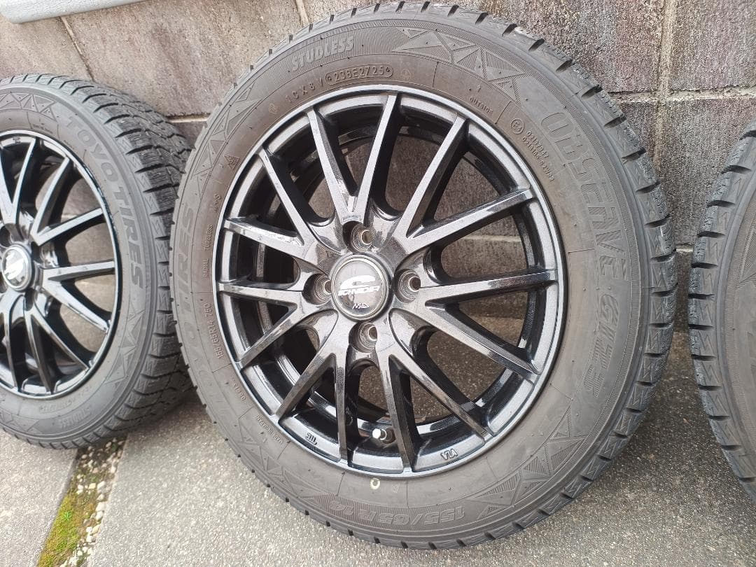 スタッドレスホイール付4本セットトーヨータイヤオブザーブ 155/65/14