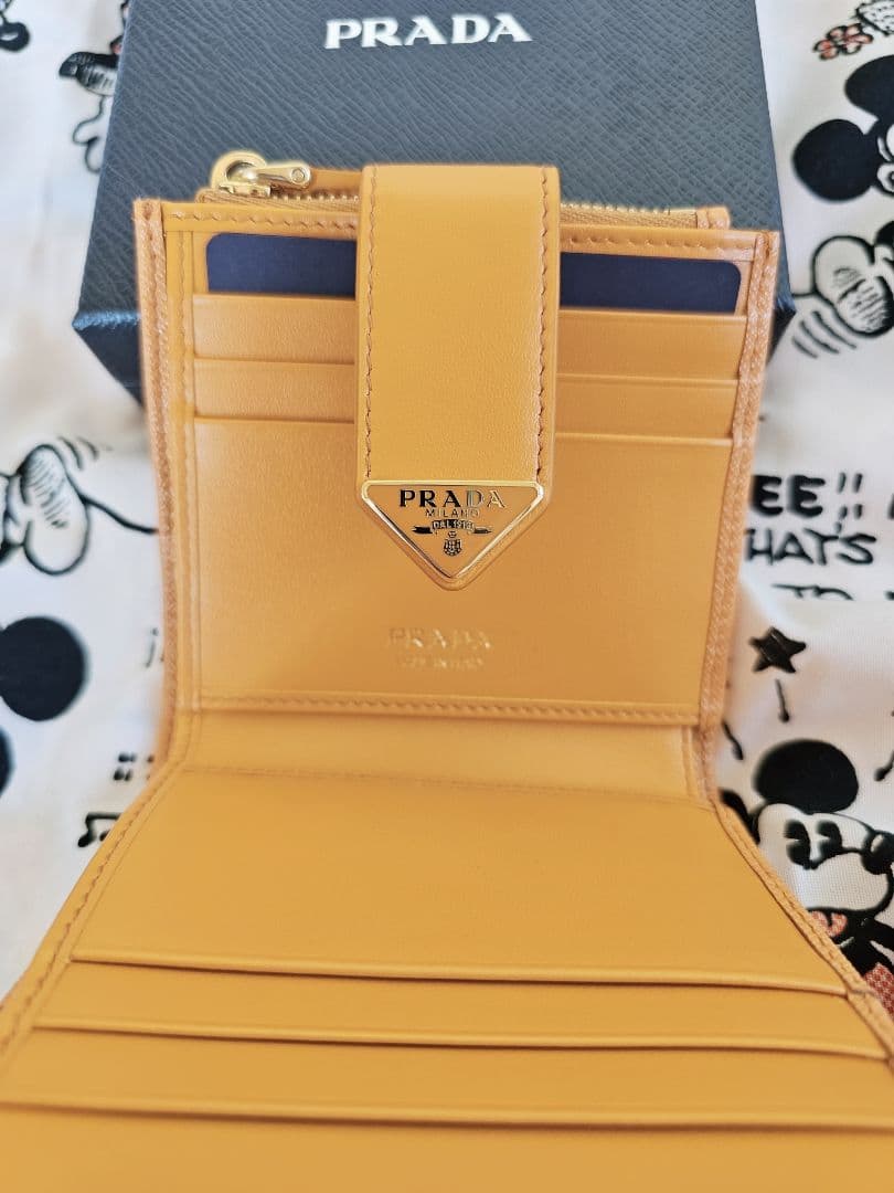 【新品 未使用】サフィアーノタブ 折り財布