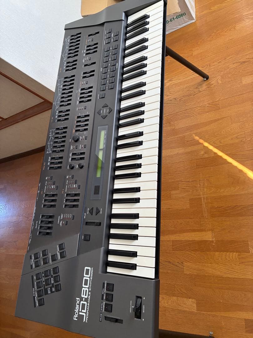 c*s様 (再出品)Roland JD-800 シンセサイザー 61鍵