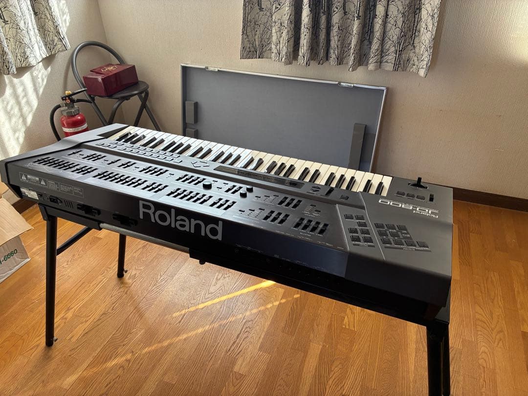 c*s様 (再出品)Roland JD-800 シンセサイザー 61鍵