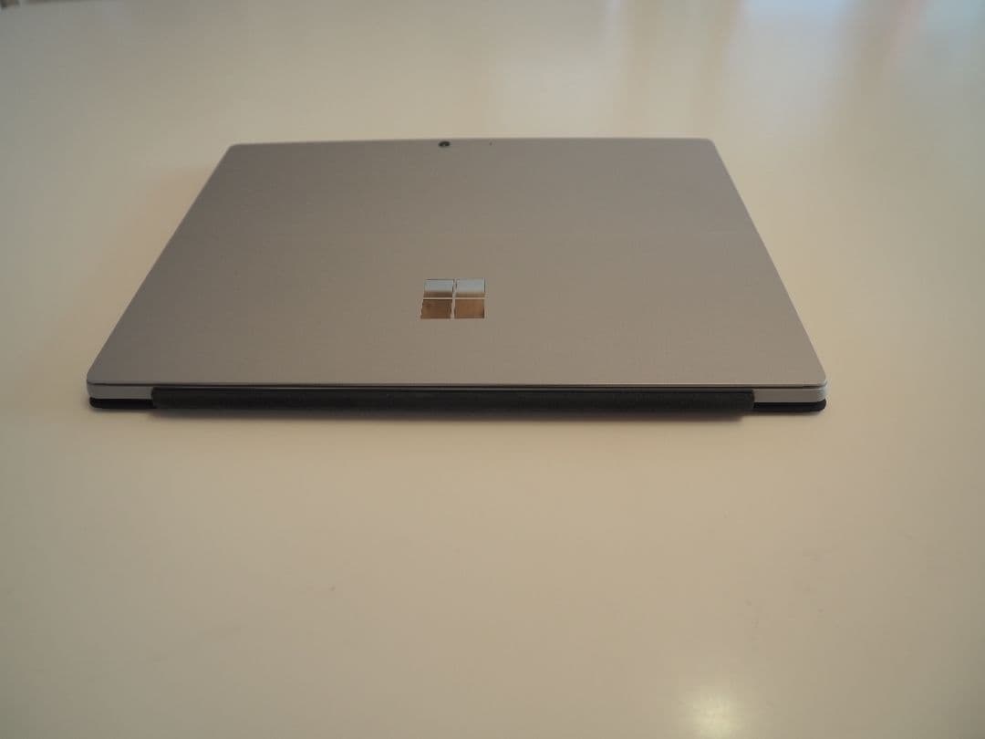 SurfacePro7 i3/4GB/128GB タイプカバーOffice付