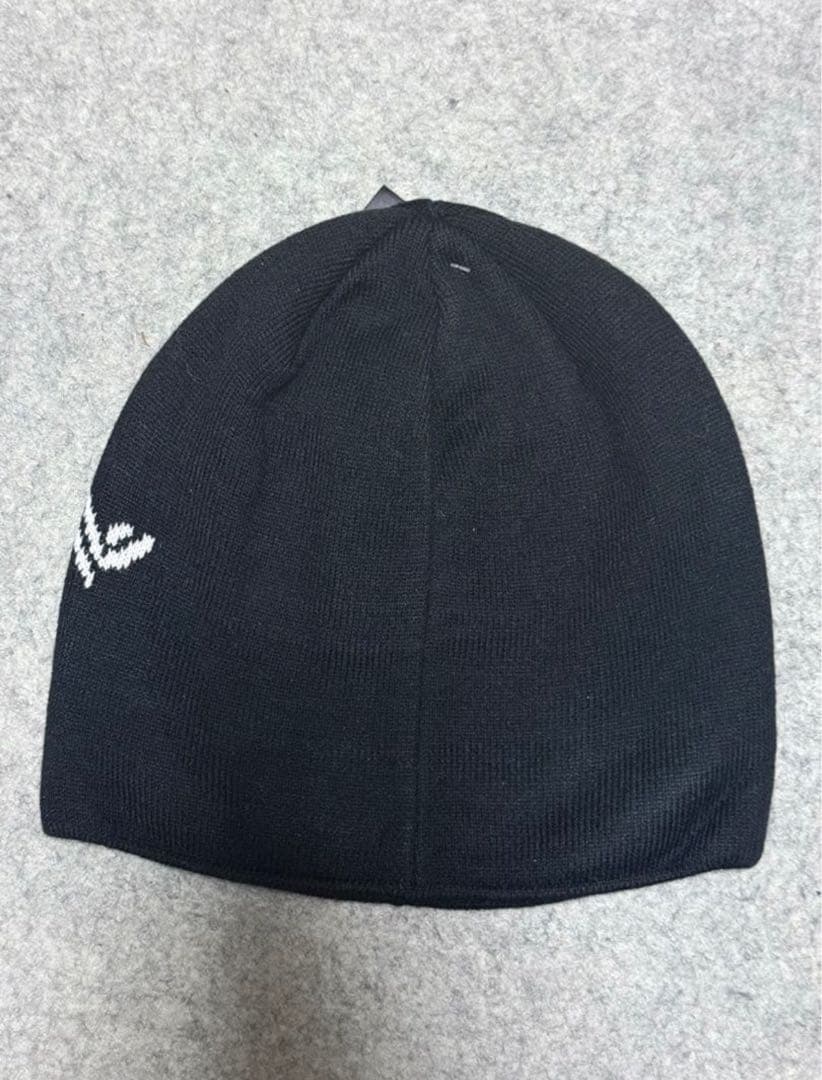 ARC'TERYX ブラックニット帽 新品タグ付き