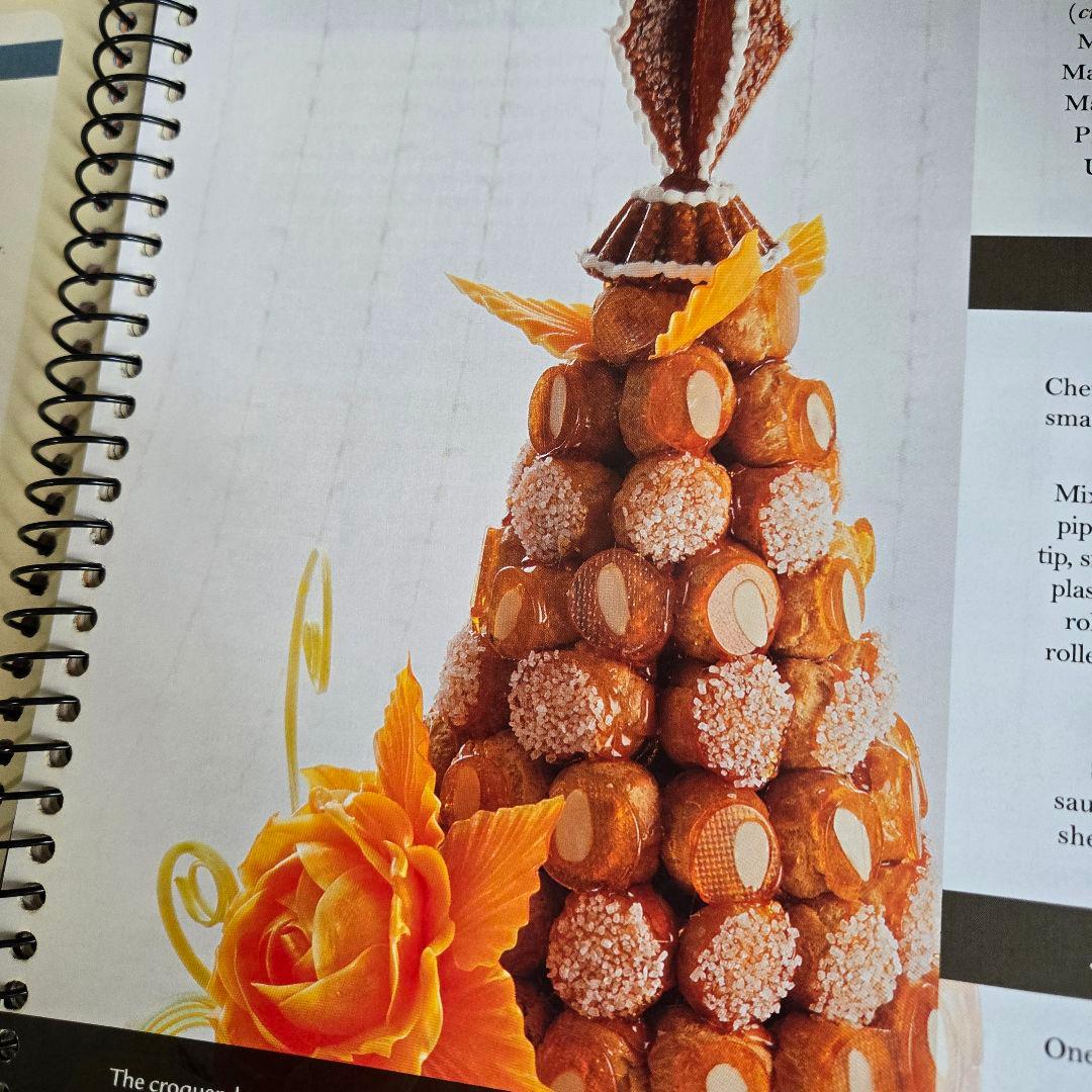 レア品洋書 新品Le Cordon Bleu classic recipes限定