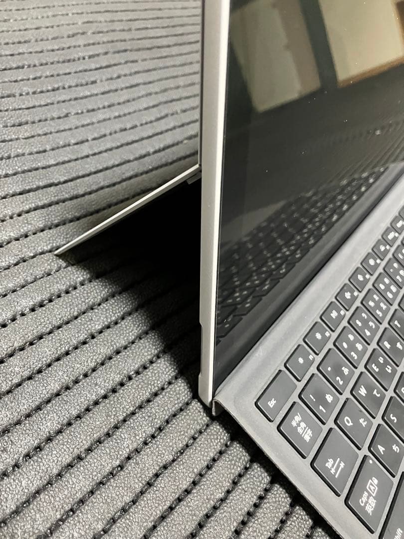 Windowsタブレット本体 Microsoft Surface Pro 7 256GB