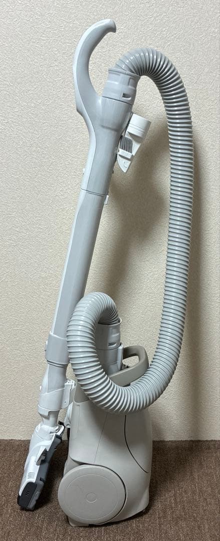 Panasonic 2024年製紙パック掃除機 MC-PJ22G 紙パック5枚