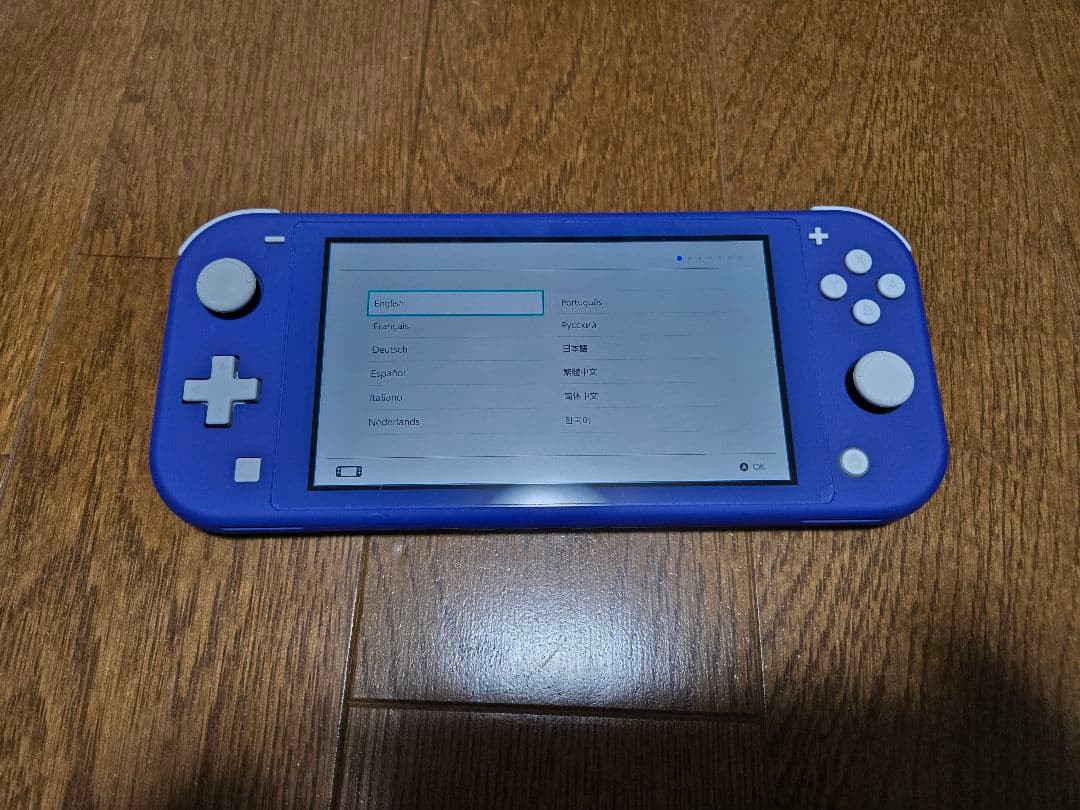 Nintendo Switch Lite本体ブルー