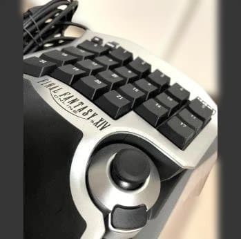 FINAL FANTASY XIV ゲーミングキーボード　左手デバイス