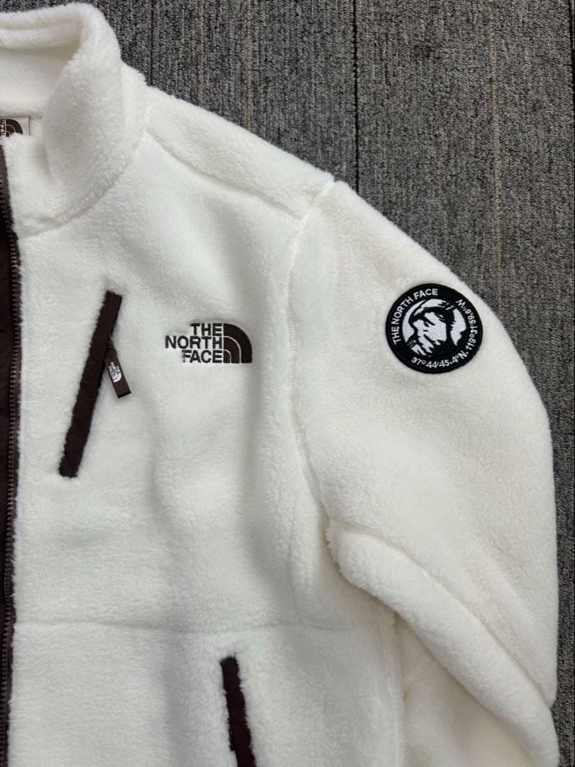 S*V様 THE NORTH FACE RIMO FLEECE JACKET 白