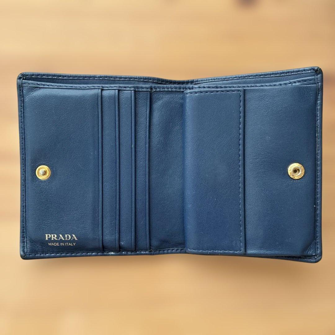 PRADA ネイビー 二つ折り財布 箱付き