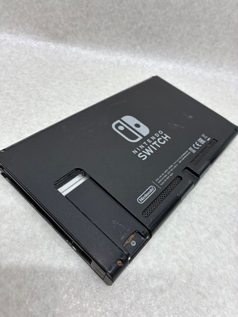 D0203）任天堂 Switch HAC-001 本体のみ