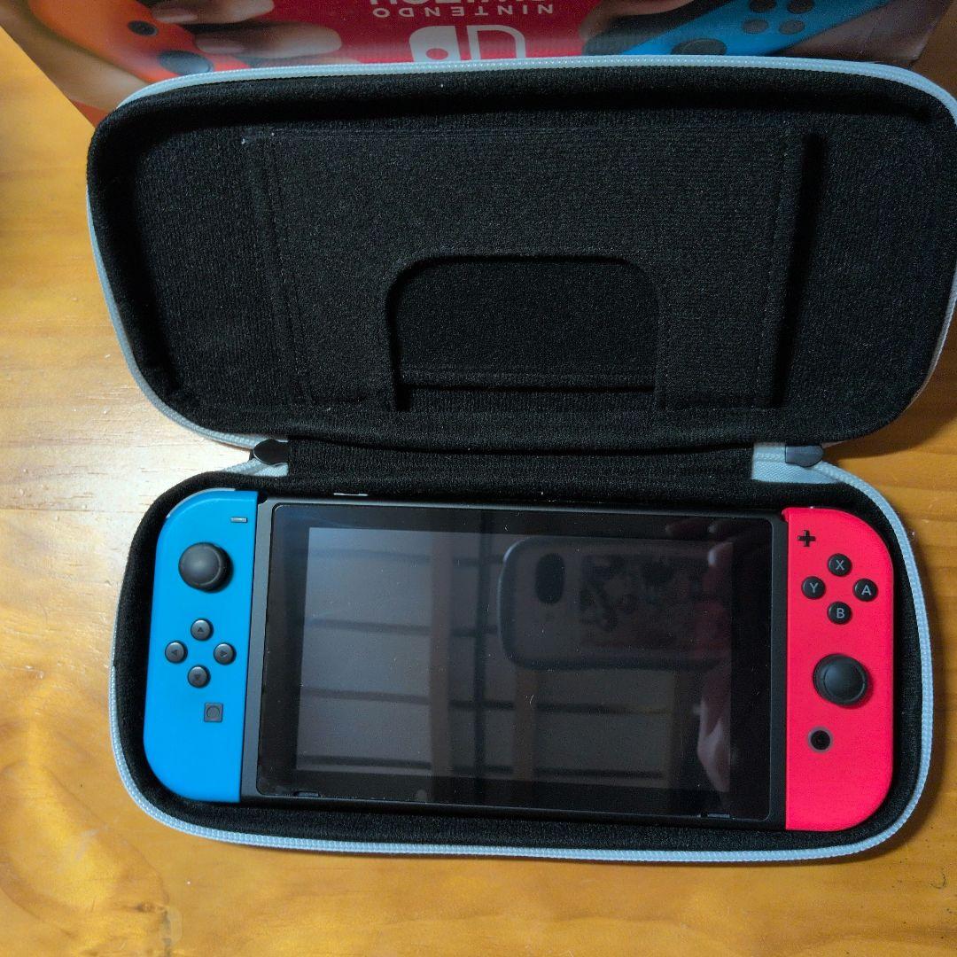 Nintendo Switch バッテリー強化版 ケース付き