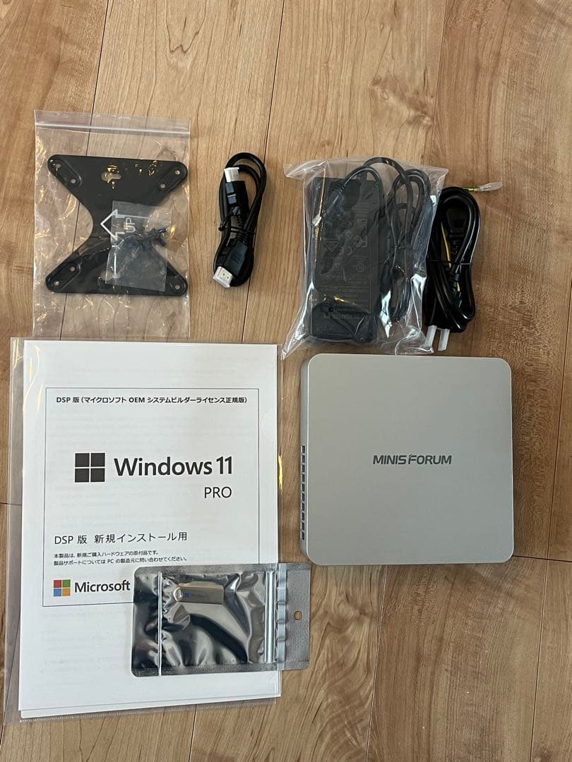 【未使用】MINISFORUM Core i7 16GB/500GB Win11