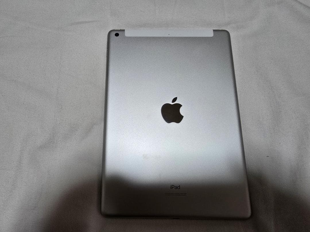 iPad (第7世代) ApplePencil付 Cellularモデルシルバー