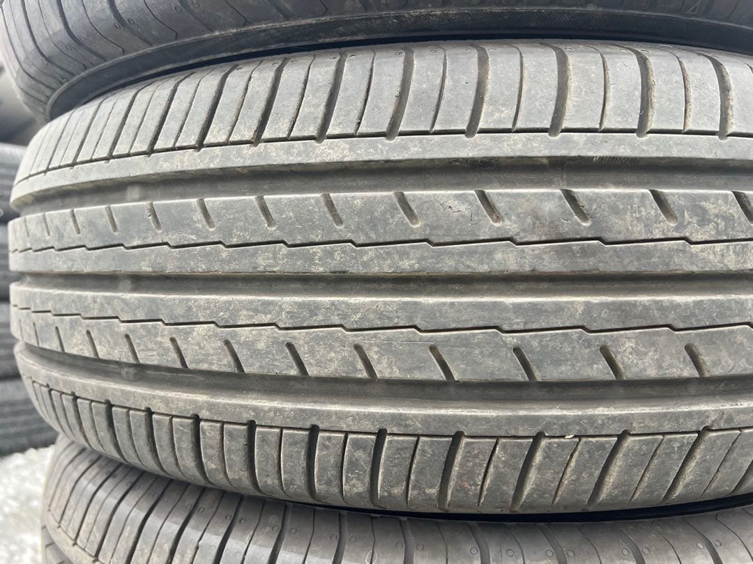 ヨコハマ　ブルーアース es es32 205/65r15 24年製　バリ山