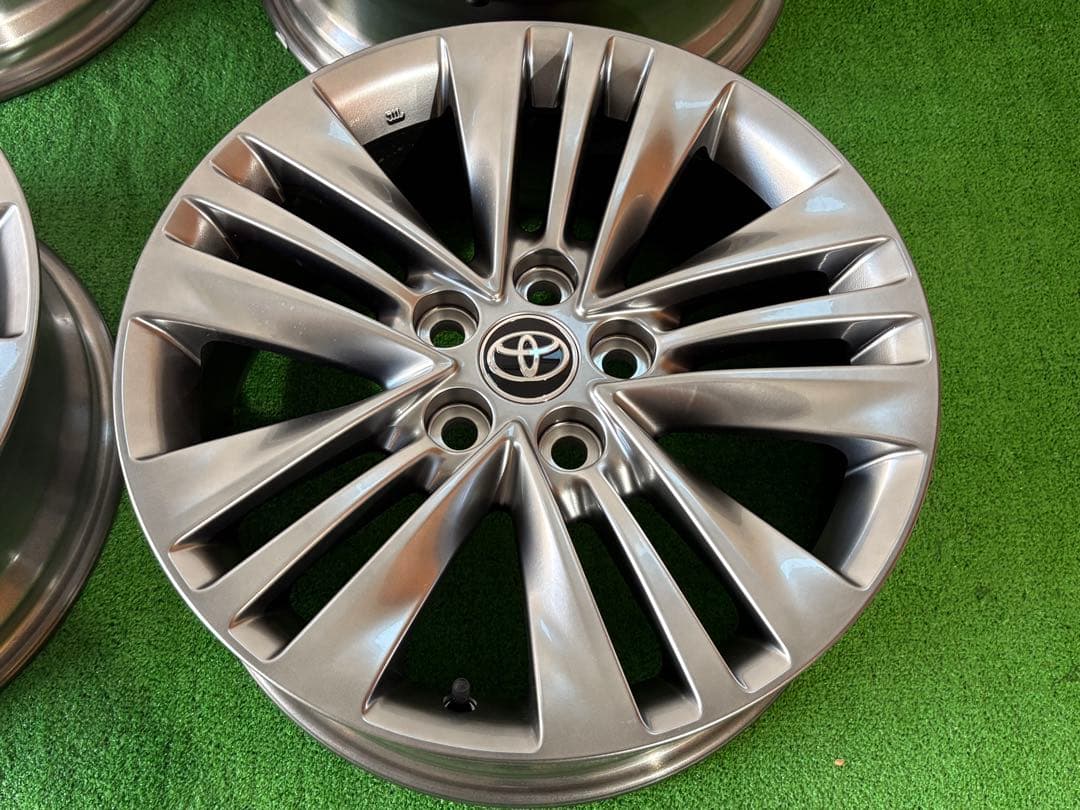 アルファード　40 純正ホイール　18インチ　新車外し　美品　4本セット