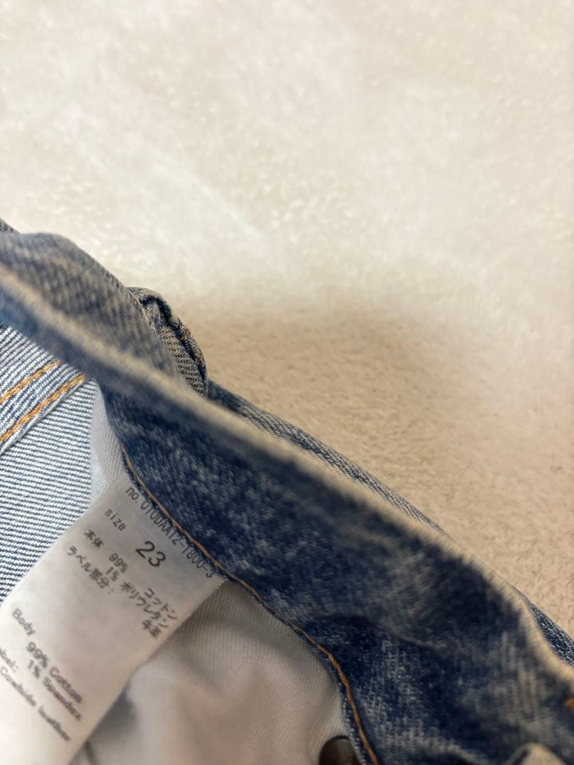 moussy mvs フレア　23インチ