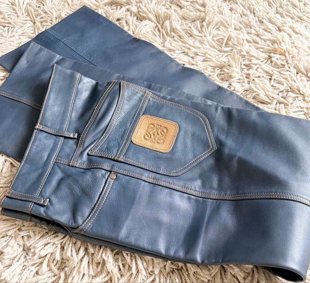 ロエベLOEWE ネイビー レザー　デニム風 ハイウエストパンツ細身ストレート