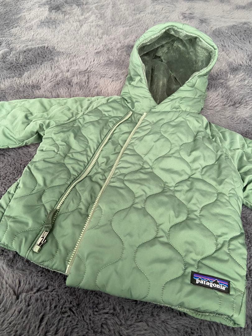 patagonia 12-18M フード付きベビーアウター