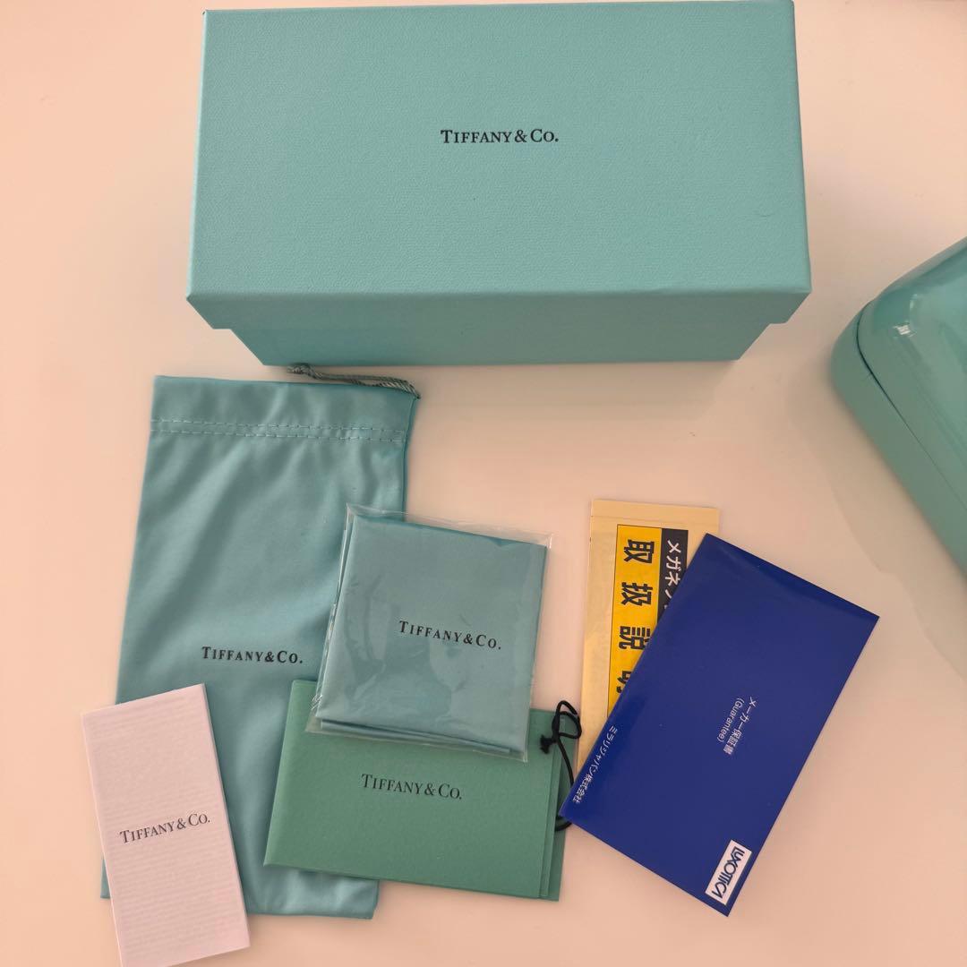 Tiffany & Co. ティファニー　サングラス　ハート付き　付属品つき