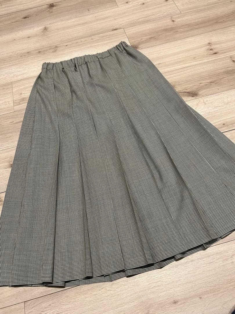 新品未使用　Charpentier de Vaisseau プリーツスカート