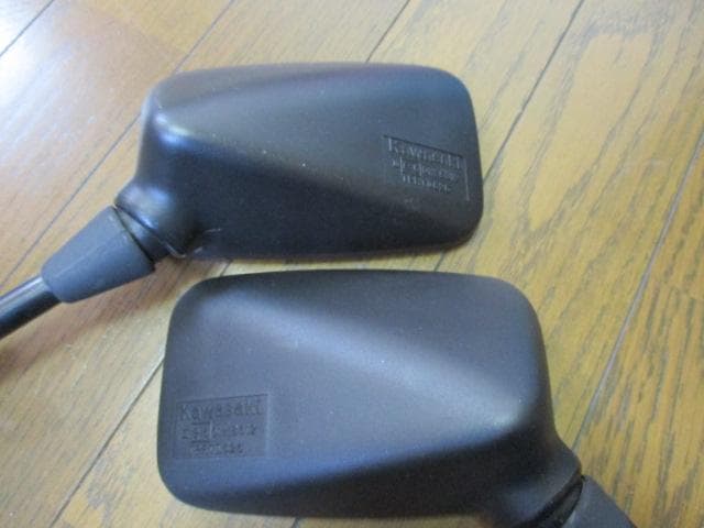 ★GPZ900R★前期型純正ミラー★未使用品★GPZ750R★