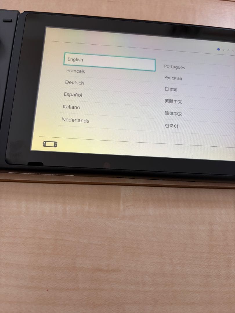 Nintendo Switch 本体 + 付属品　SDカード付き