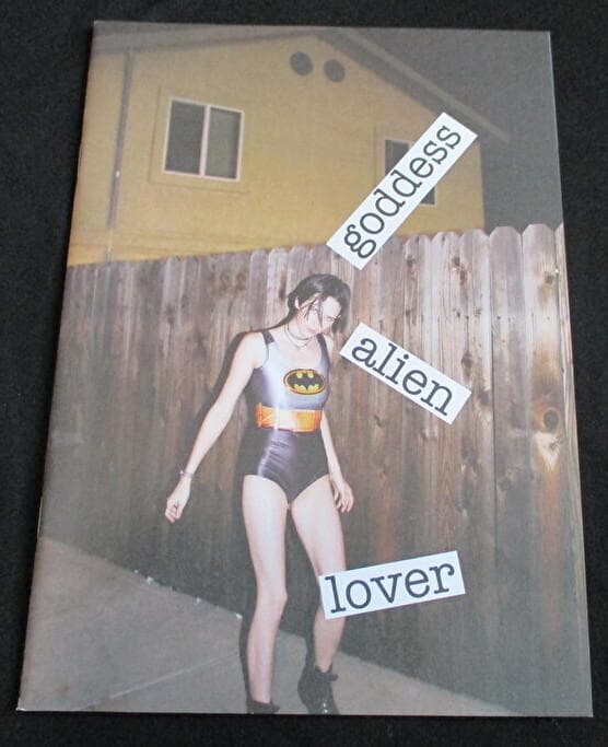 goddess alien lover　Valerie Phillips 写真集